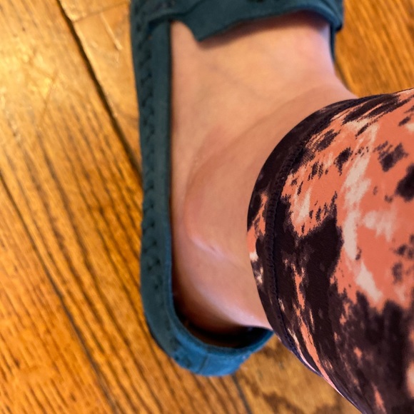 NEW Pilcro Anthropologie Woven Blue Suede Slip On Loafers Sz 8.5 - Picture 6 of 7